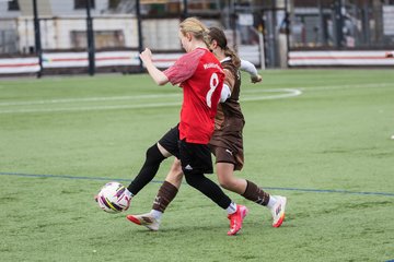 Bild 71 - wBJ FC St. Pauli - Walddoerfer SV : Ergebnis: 3:4